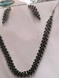 Kids Neck Piece With Earrings