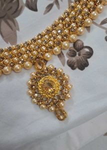 Choker Set With Mang Tika