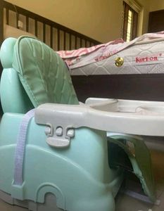BABY HUG BOOSTER CHAIN WITH CUSHION