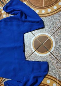 Blue Short Kurti With Sleeve 1 Scrunchie Free