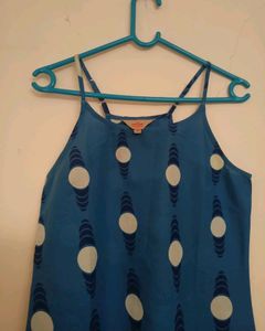 Sleeveless Kurta (With Freebie)