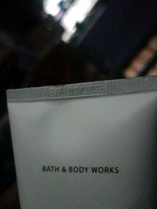 Bath &amp; Body Works Sunscreen