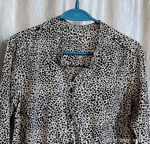 Leopard Print-Down Top