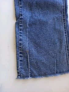 Unisex Jeans For Approximately 4 Feet Kid