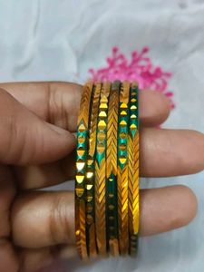 5 Set Metal Bangles