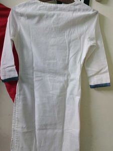 Embroidered Kurti Set