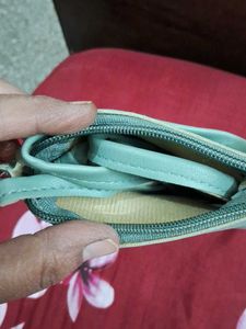 Mobile  Sling  Purse