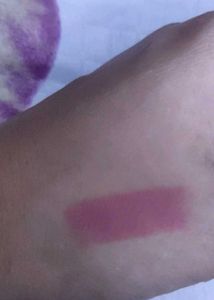 Mars Creamy Matte Lipstick Shade: 10 Disco Deewane