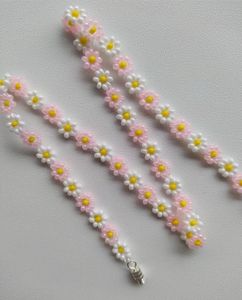 Daisy Beaded Jewelry Set