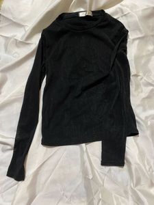 Basic Black Long Sleeve