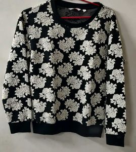 A B/W SWEATSHIRT BY HONEY BRAND