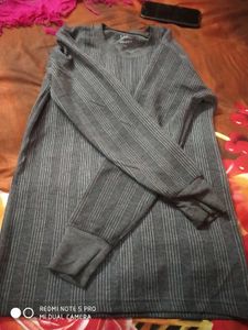 Men&#39;s Striped Inner Vest