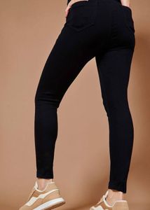 Black Roadster Skinny Jeans