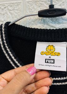 🇫🇷 Garfield Imported Knit Sweater