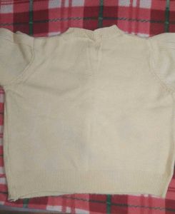 Cute Cardigan with Bow Details