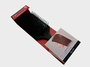KAI Hair Brush