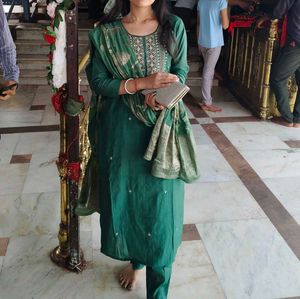 Kurta Pant Set(Free Kurti)