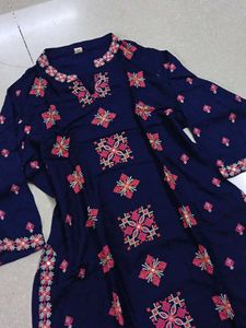 Embroidered Kurta Set..