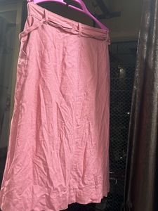 A Very Beautiful Skirt In Low Price