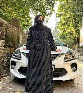 Striped Burqa