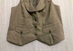 Stylish Sleeveless Waistcoat