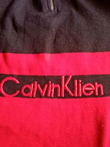BRAND NEW-CALVIN KLIEN SWEATER