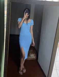 BLUE RIB-KNIT  BODYCON MIDI DRESS