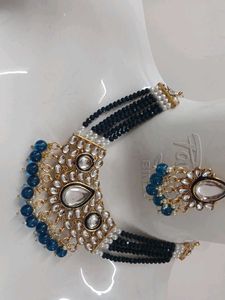 Elegant Kundan Necklace