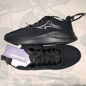 New Running Shoes - Size 7