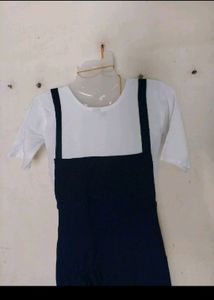 Trendy Dress 👗 😍