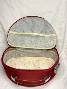 🌸 Fastrack Vanity Red Bag 🌸