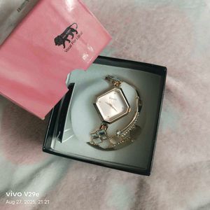 Stylish Women's Watch