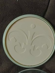 RIMMEL LONDON COMPACT