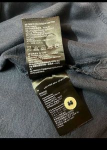 H&amp;M Original Classic Shirt** 👕