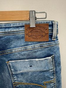 Stylish Blue Van Huesen Jeans