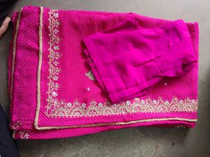 Chiffon Lahariya saree From Women