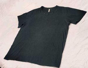 I&amp;D Round Neck T-shirts