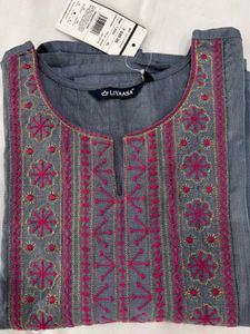 neck embroidery Kurti