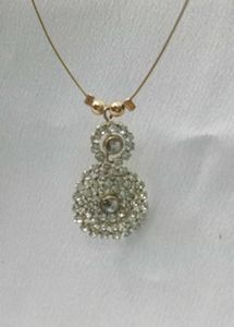 Sparkling Stone Pendant Necklace