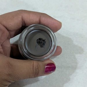 Anastasia Beverly Hills Dipbrow Pomade💜💖