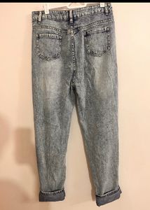 Irbanic Distress Jeans From Urbanic