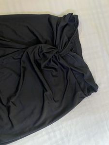 Black Ruched Slit Skirt Waist 28-32
