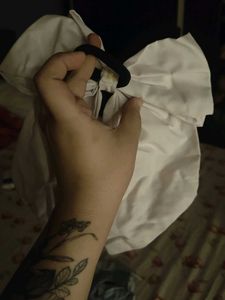 Floral Embroidered Oversized Bow Rubberband