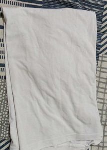 white t shirt