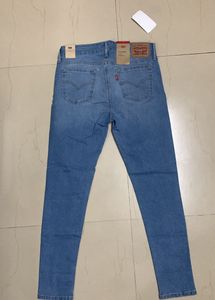 Levis Women Skinny Fit Light Fade Stretchable J