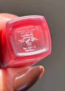 Combo of two lipstick