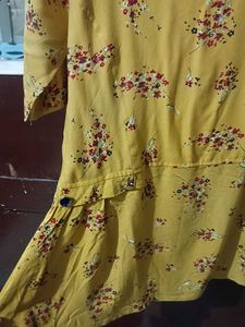 Yellow Top