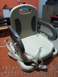 Feeding Booster Chaire