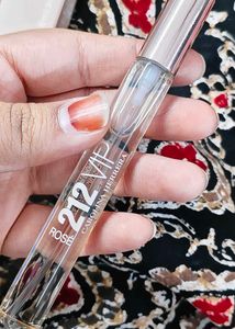 Carolina Herrera 212 Vip Rose