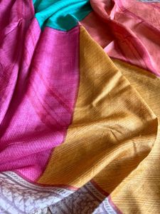 100% Pure Mulberry Silk Colour Block Saree